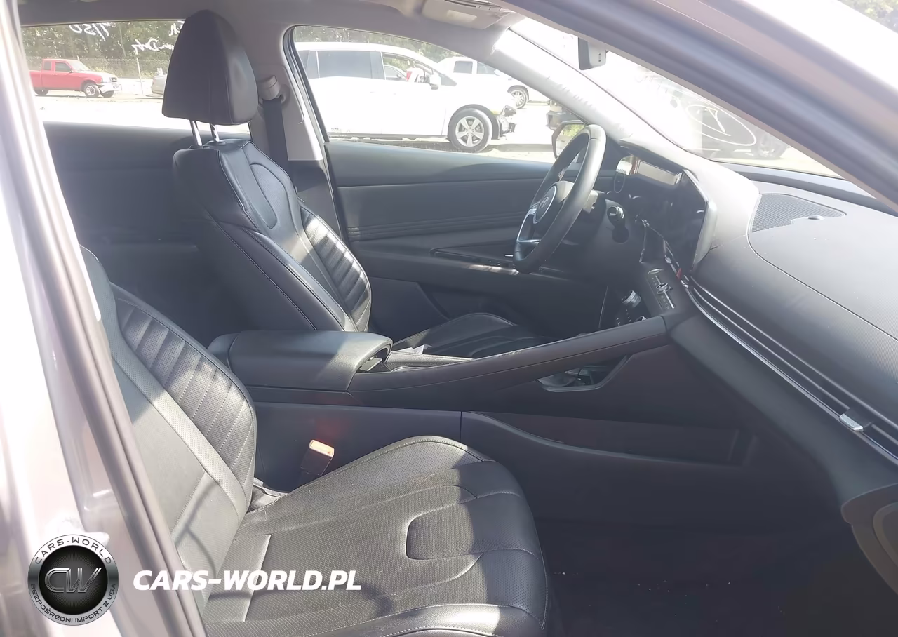2025 Hyundai Elantra Limited VIN:KMHLP4DG5SU968920 - 5