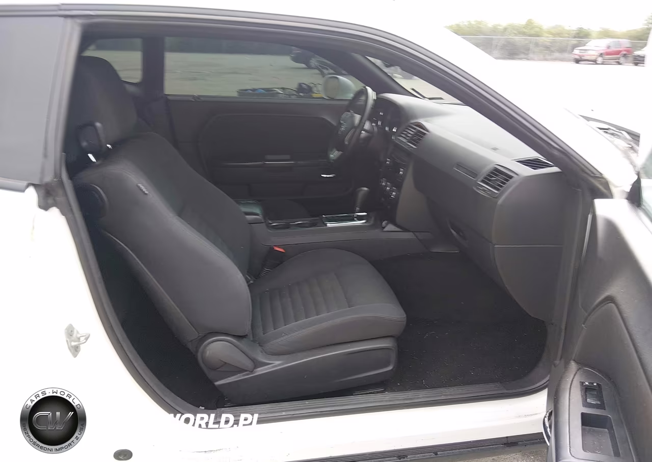 2013 Dodge Challenger Sxt VIN:2C3CDYAG8DH736959 - 5