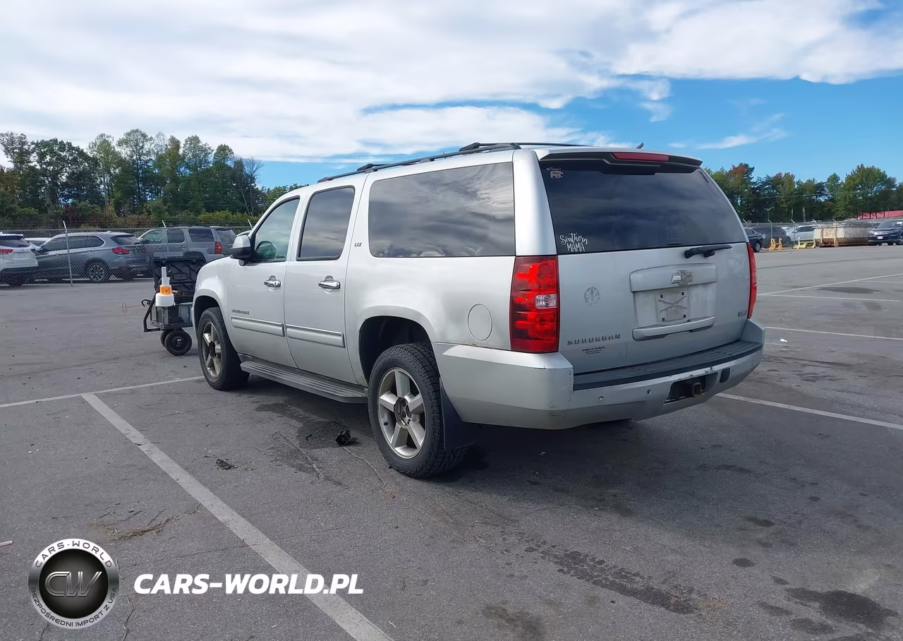 2011 Chevrolet Suburban 1500 Lt1 VIN:1GNSKJE31BR352232 - 3