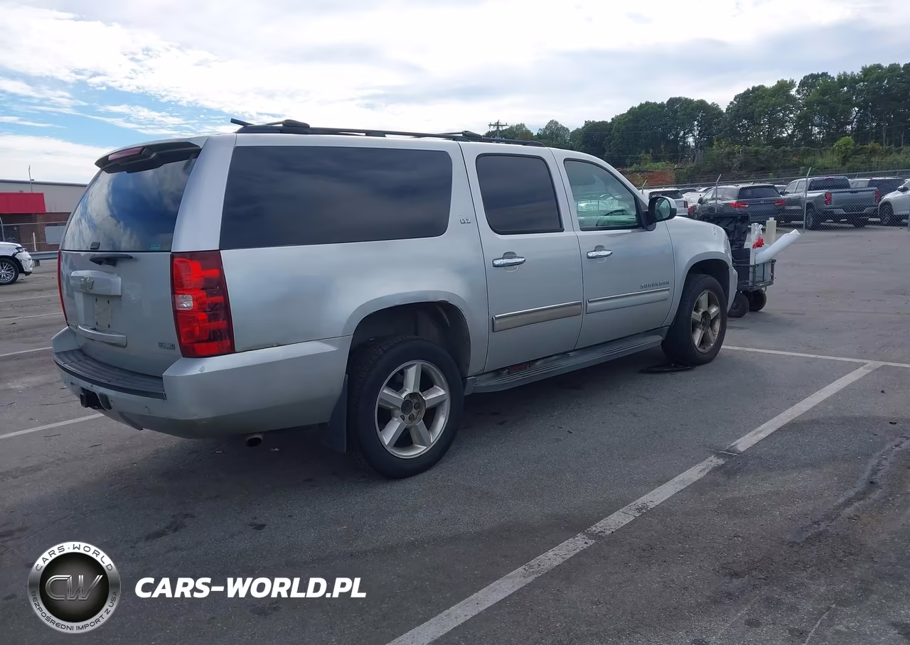 2011 Chevrolet Suburban 1500 Lt1 VIN:1GNSKJE31BR352232 - 4