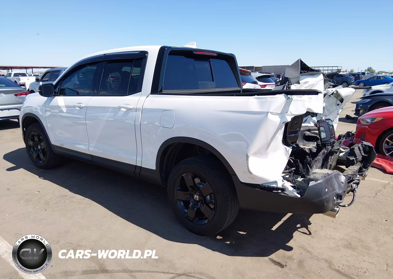 2026 Honda Ridgeline Black Edition VIN:5FPYK3F82TB019593 - 3