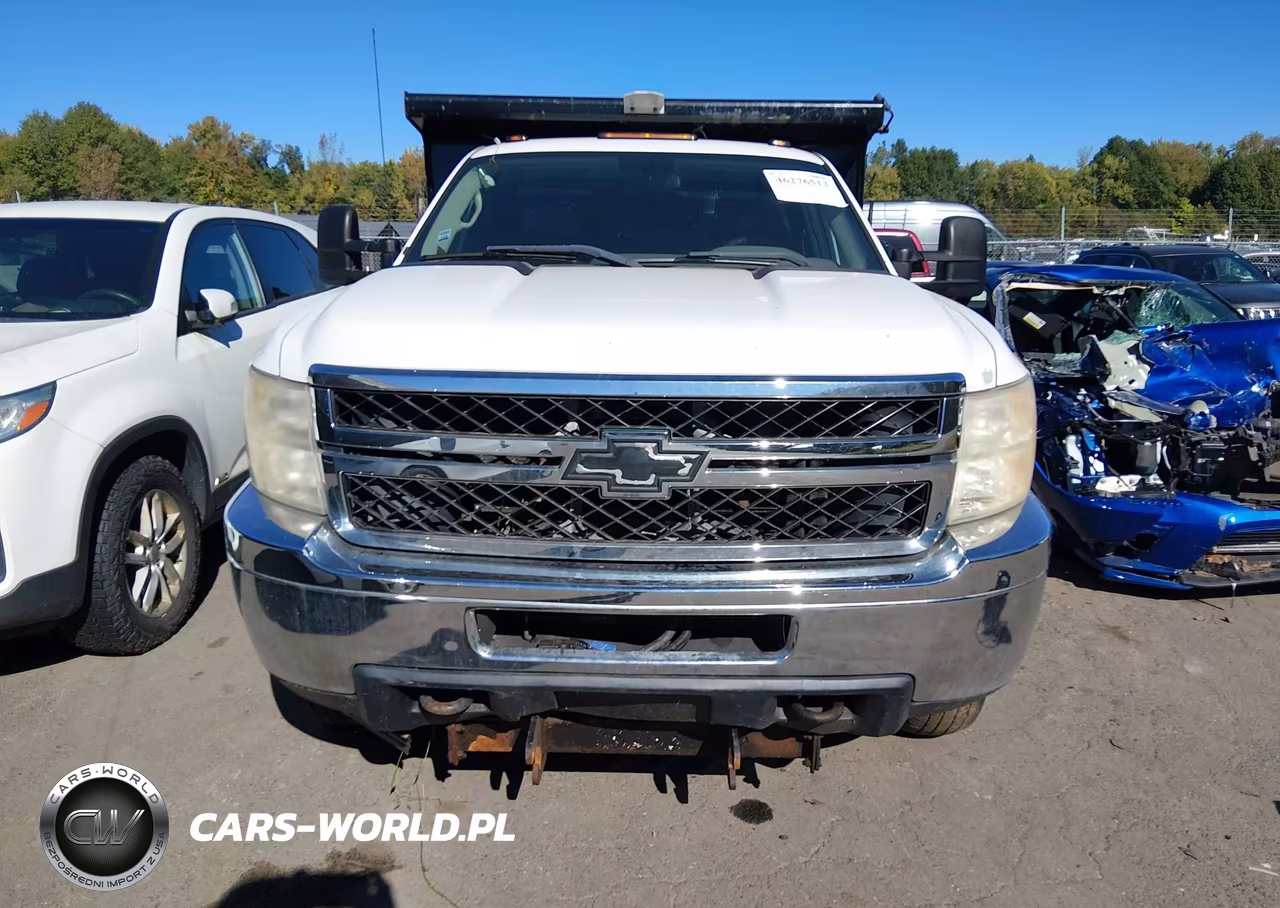 2011 Chevrolet Silverado 3500Hd Chassis Work Truck VIN:1GB3KZCG1BF123699 - 15