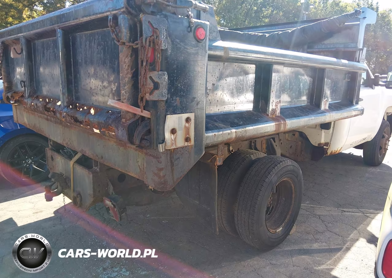 2011 Chevrolet Silverado 3500Hd Chassis Work Truck VIN:1GB3KZCG1BF123699 - 4
