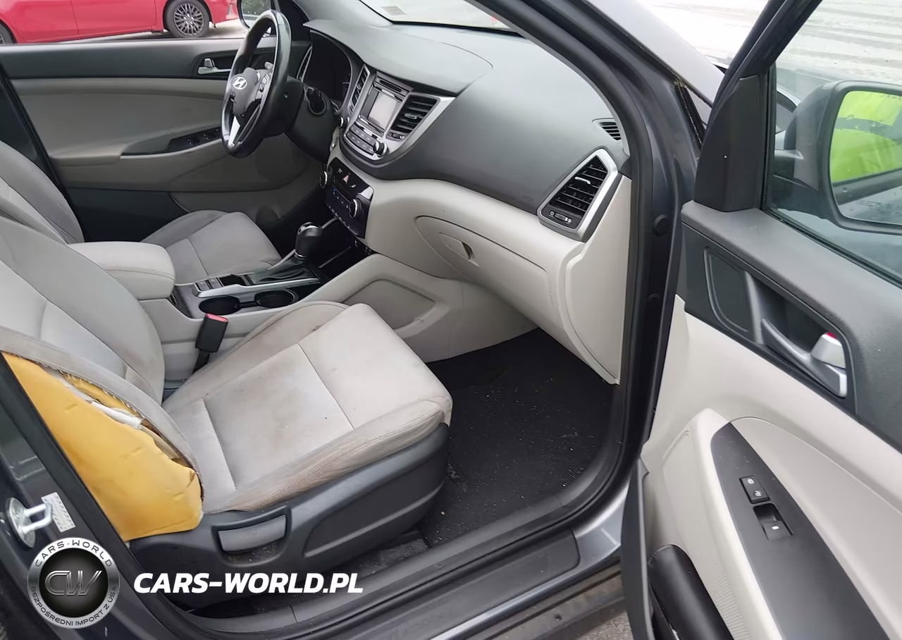 2016 Hyundai Tucson Sport VIN:KM8J33A22GU124766 - 5