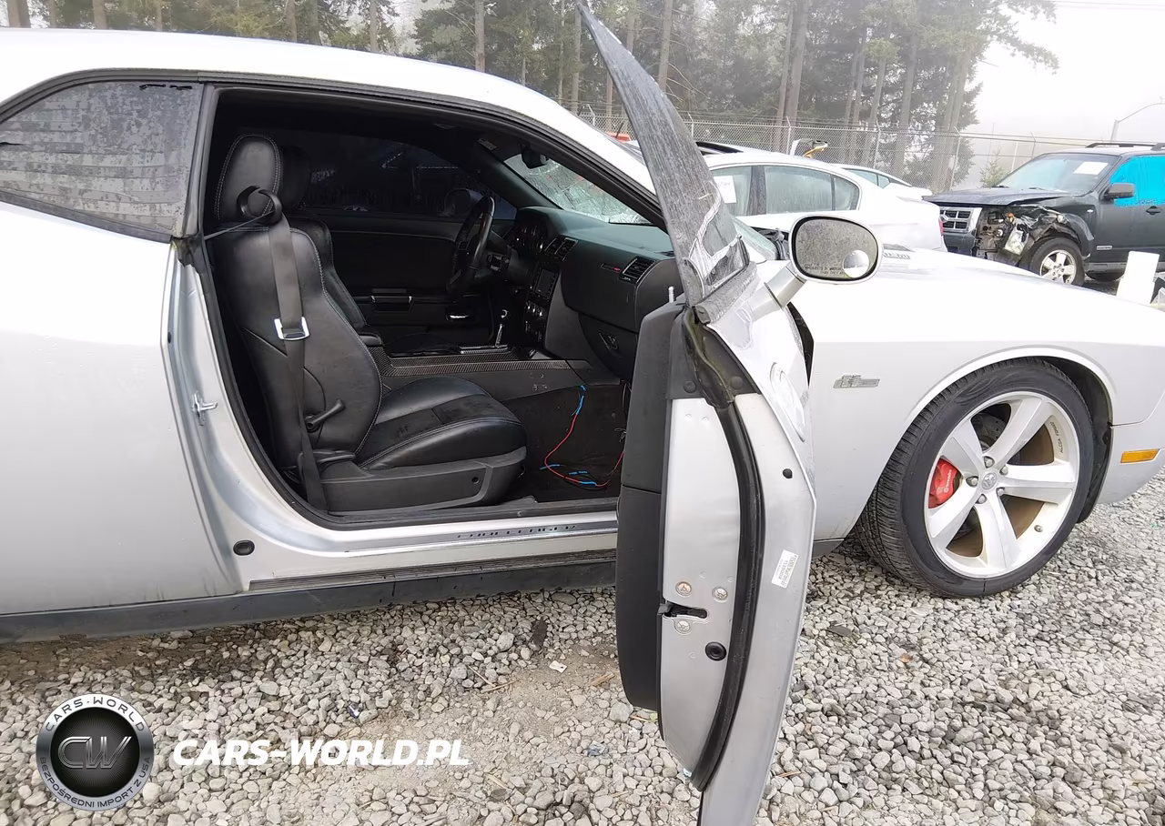 2010 Dodge Challenger Srt8 VIN:2B3CJ7DW0AH161237 - 5