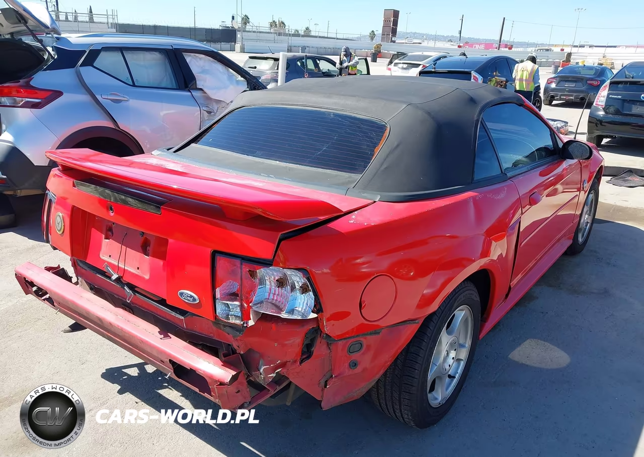 2004 Ford Mustang VIN:1FAFP446X4F167826 - 4