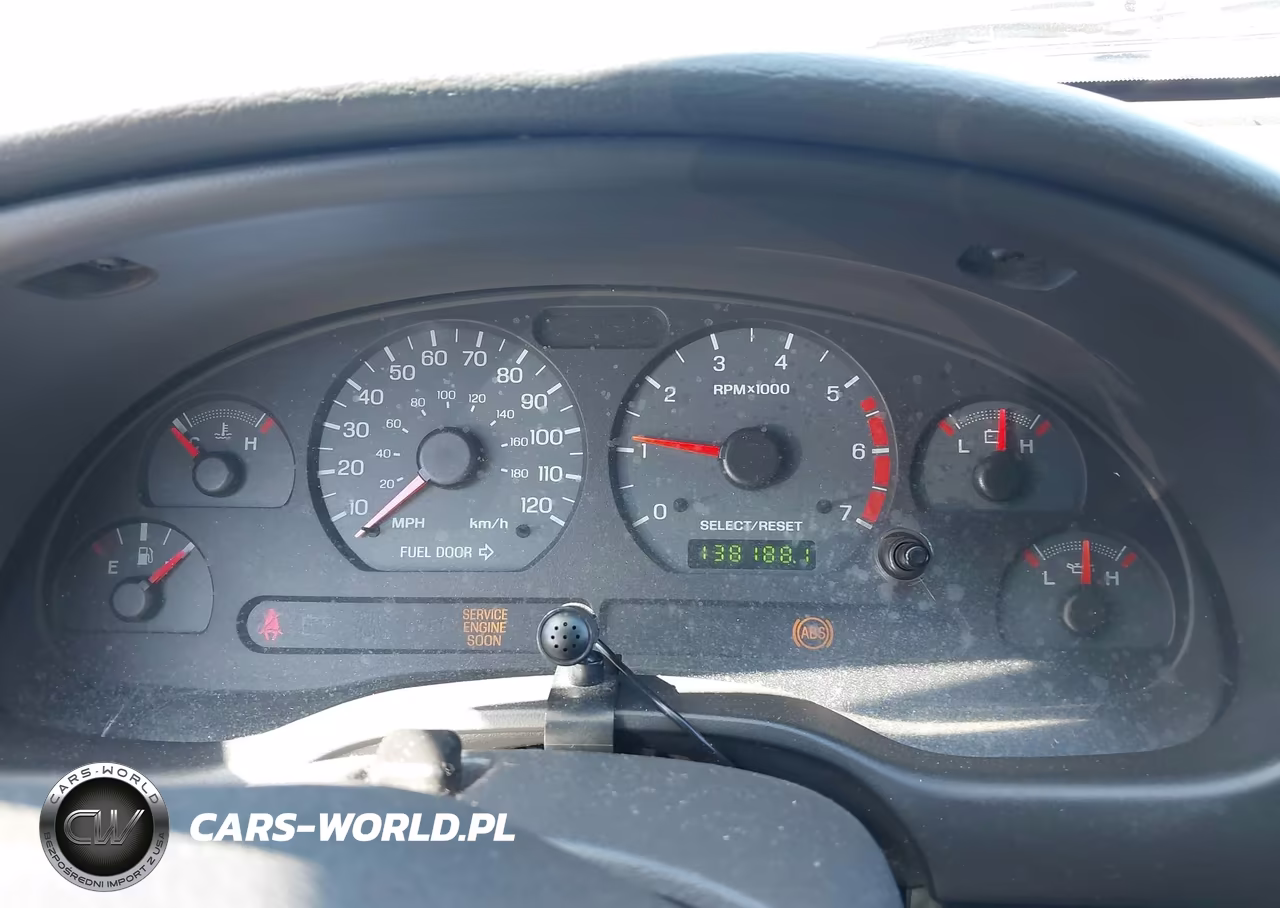 2004 Ford Mustang VIN:1FAFP446X4F167826 - 7