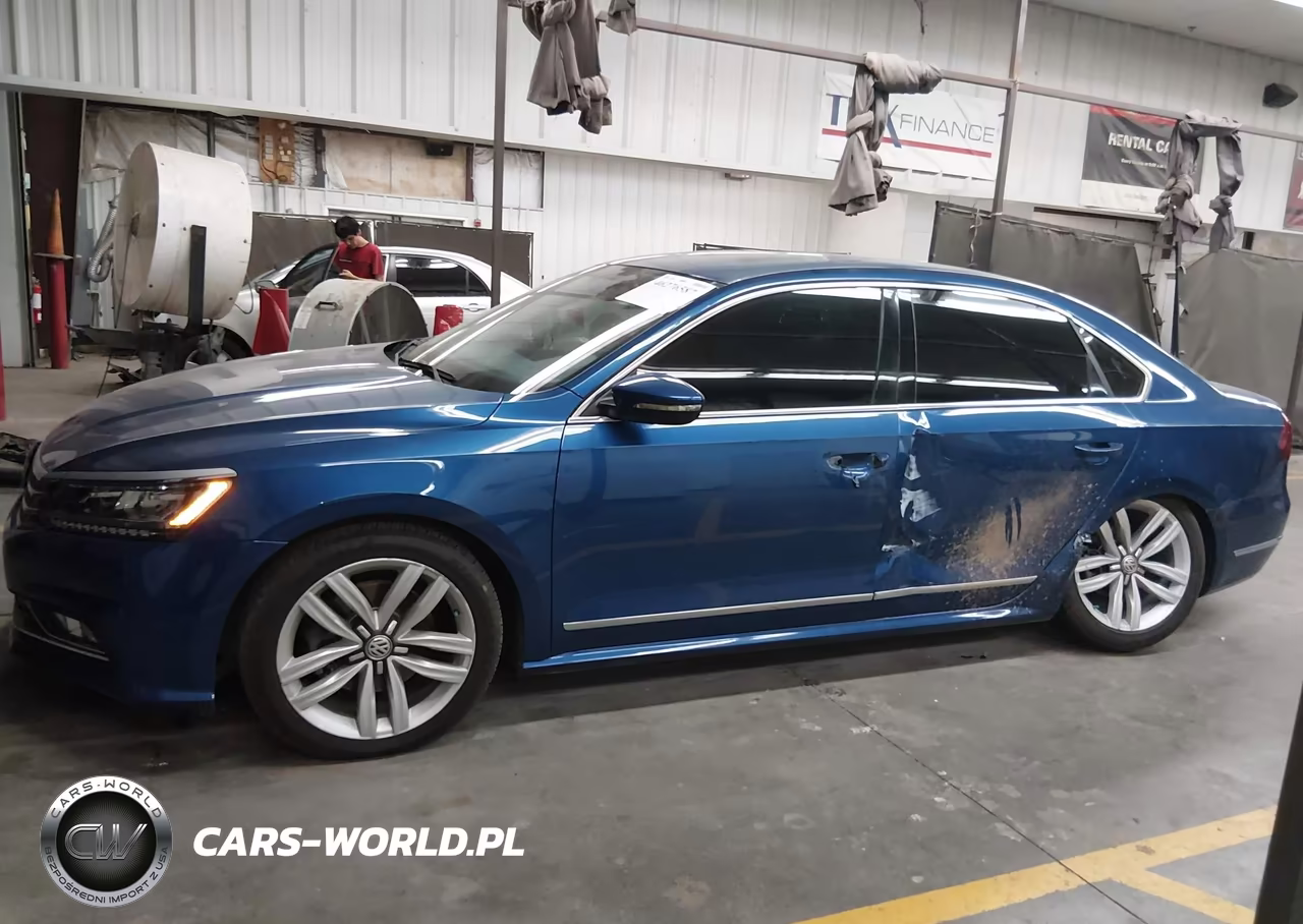 2017 Volkswagen Passat 1.8T Se VIN:1VWGT7A3XHC044957 - 14
