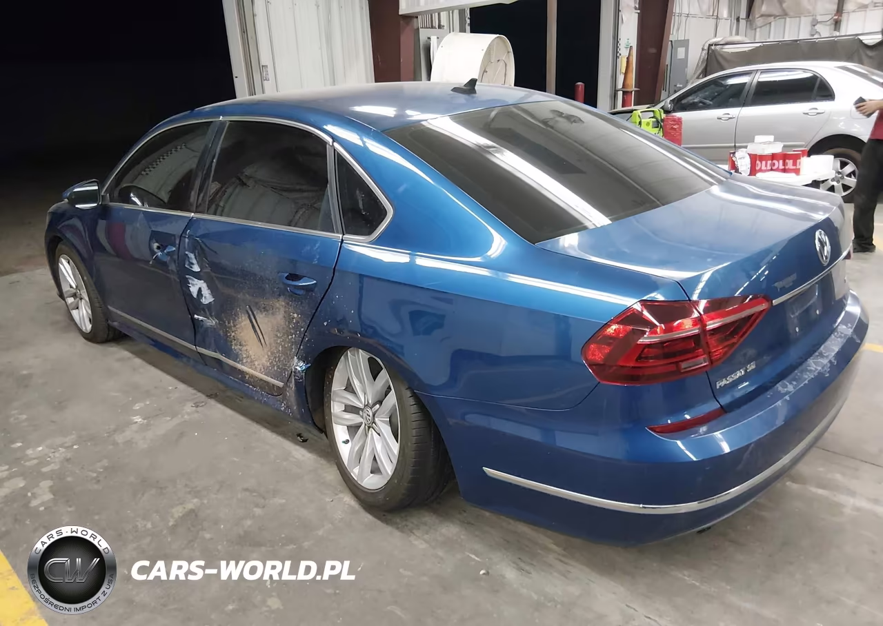 2017 Volkswagen Passat 1.8T Se VIN:1VWGT7A3XHC044957 - 3