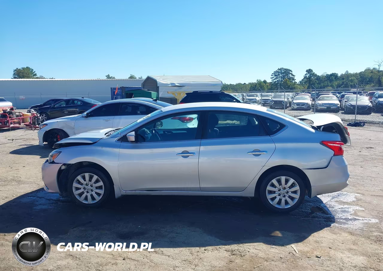 2017 Nissan Sentra S VIN:3N1AB7AP3HY346051 - 15