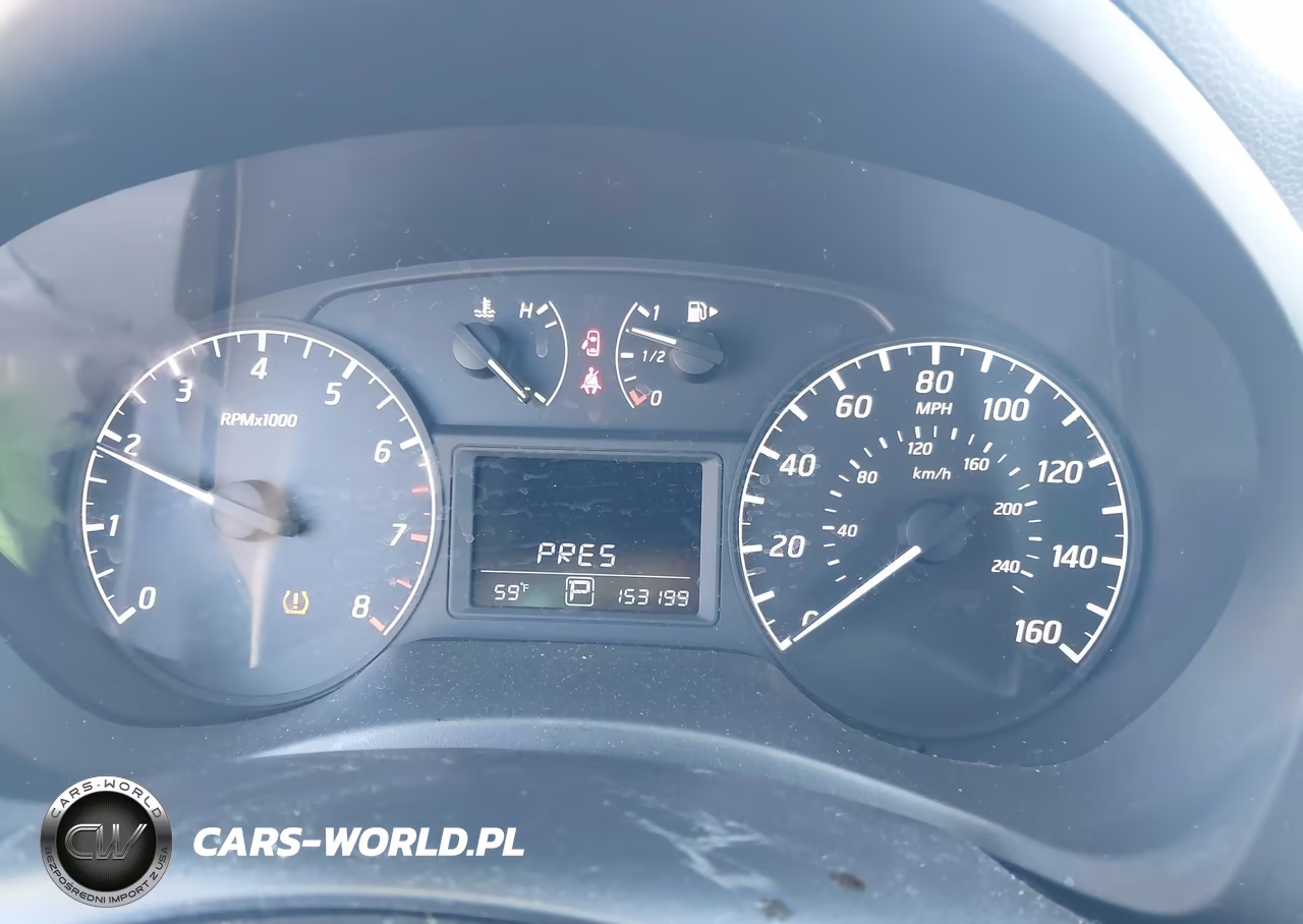 2017 Nissan Sentra S VIN:3N1AB7AP3HY346051 - 7
