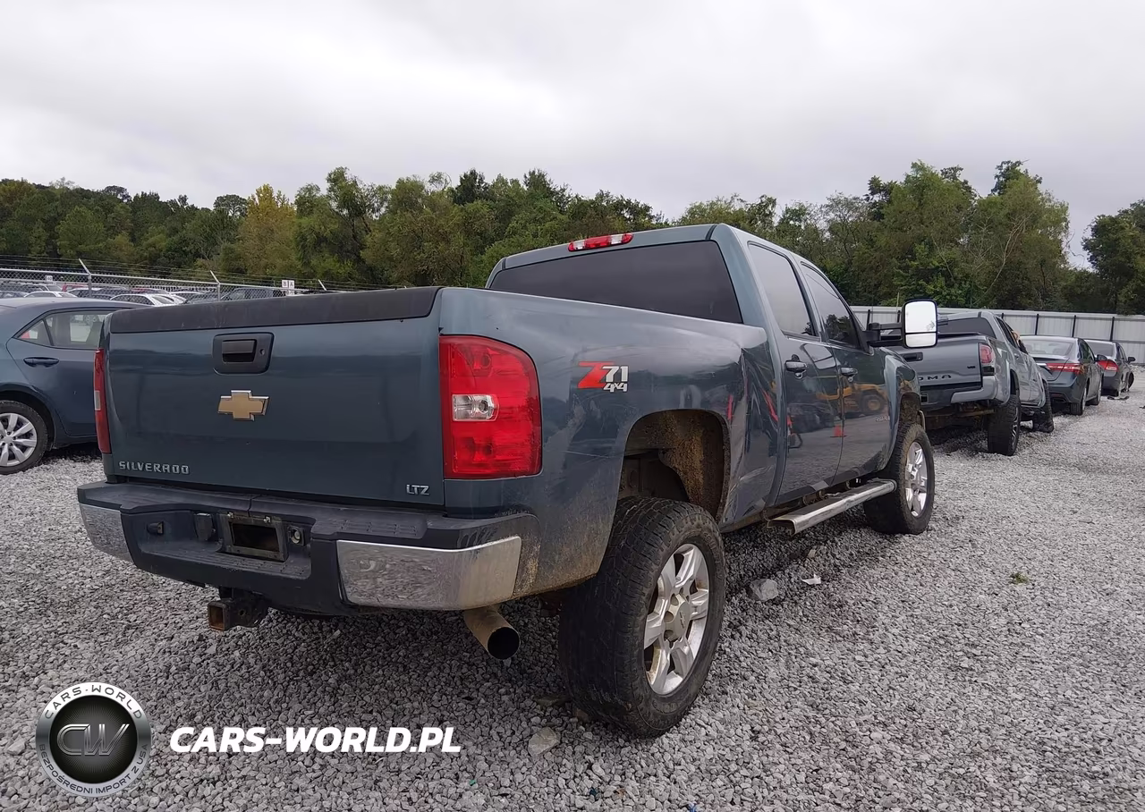 2007 Chevrolet Silverado 2500Hd Ltz VIN:1GCHK236X7F539824 - 4