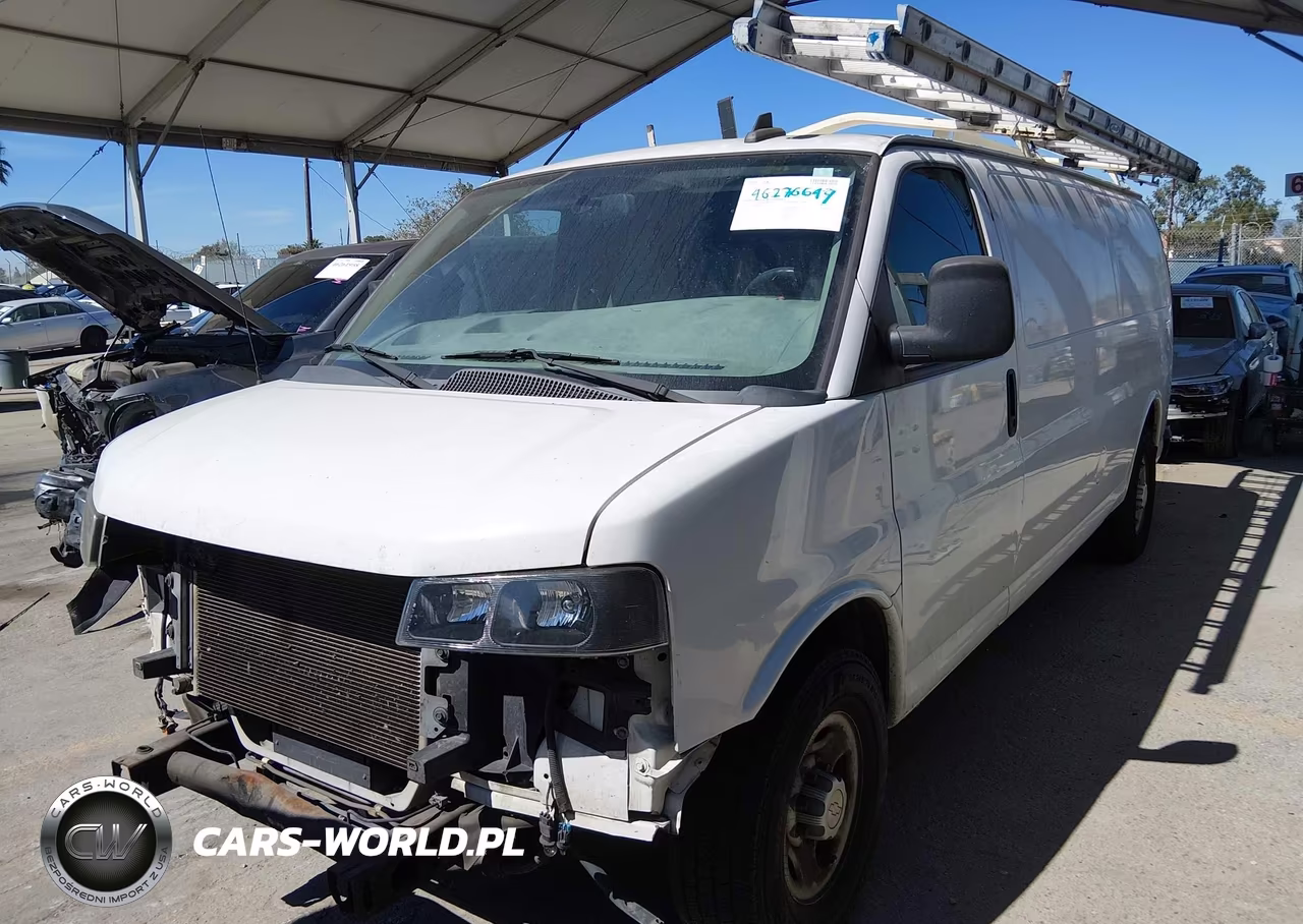2018 Chevrolet Express 2500 Work Van VIN:1GCWGBFP8J1247350 - 2