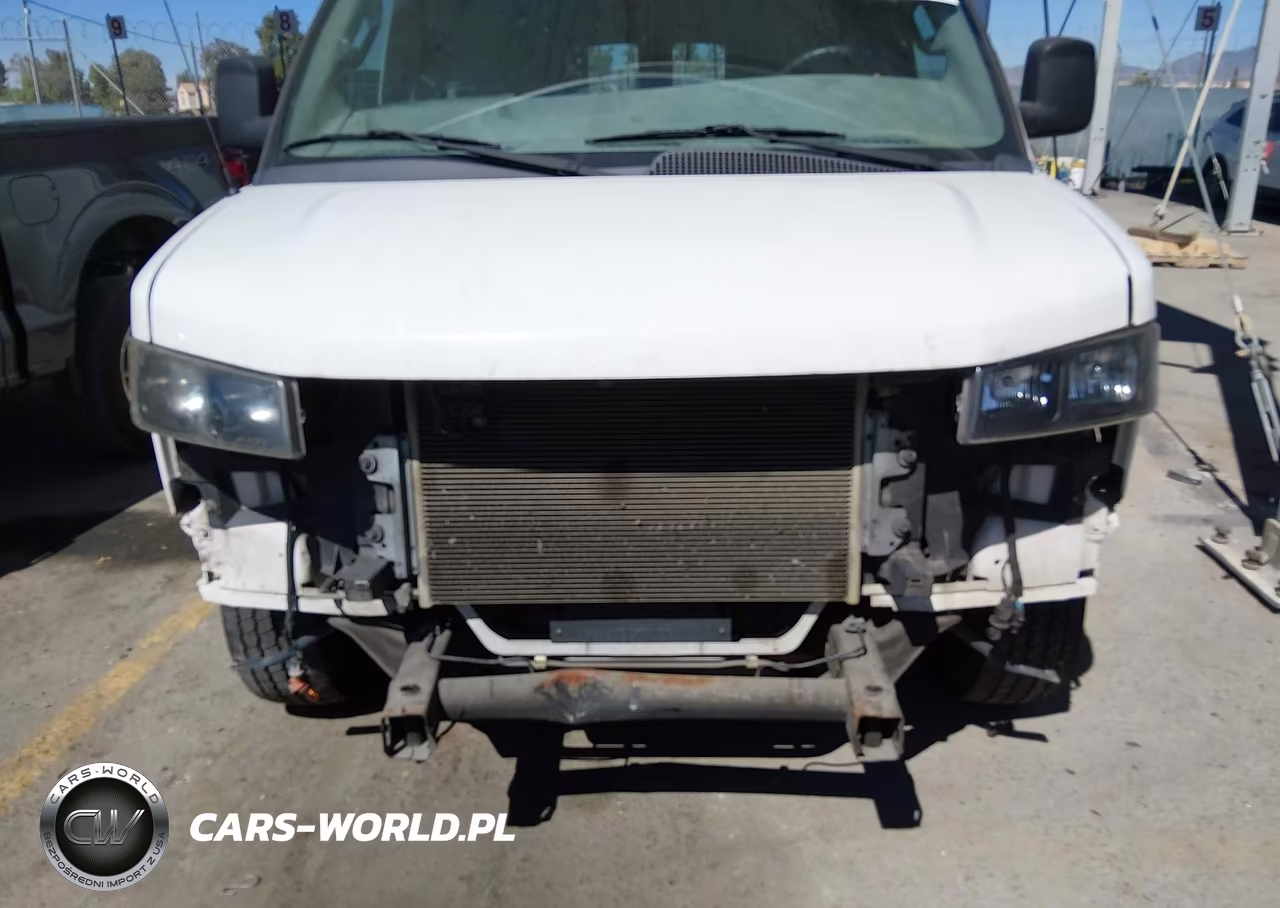 2018 Chevrolet Express 2500 Work Van VIN:1GCWGBFP8J1247350 - 6