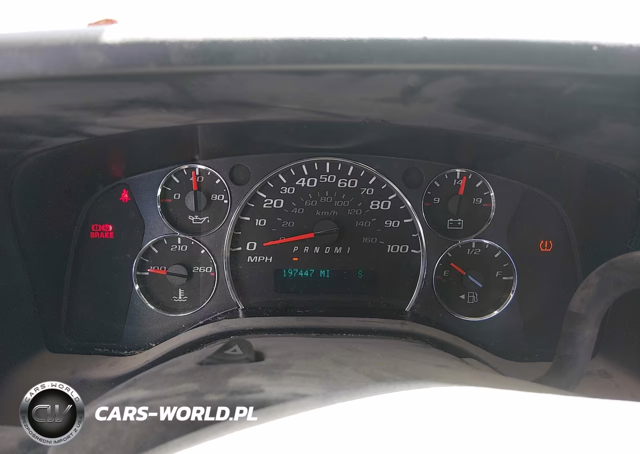 2018 Chevrolet Express 2500 Work Van VIN:1GCWGBFP8J1247350 - 7