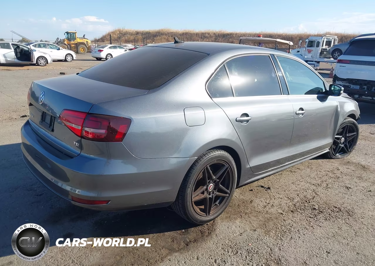 2015 Volkswagen Jetta 1.8T Se VIN:3VWD17AJ5FM339385 - 4