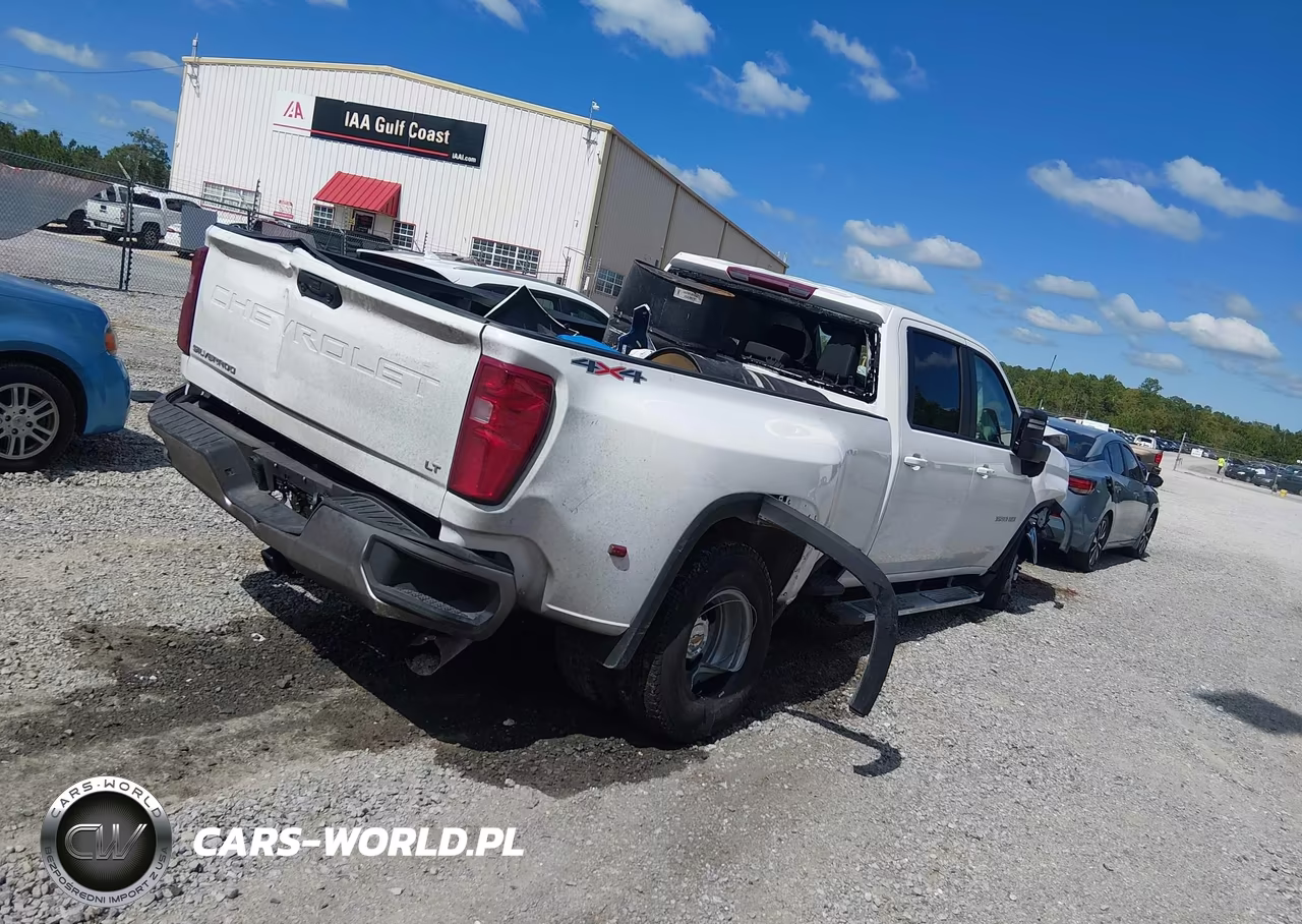 2026 Chevrolet Silverado 3500 Hd , Long Bed, Lt Dual Rear Wheel, Rwd VIN:1GC4KTEY7TF250199 - 3