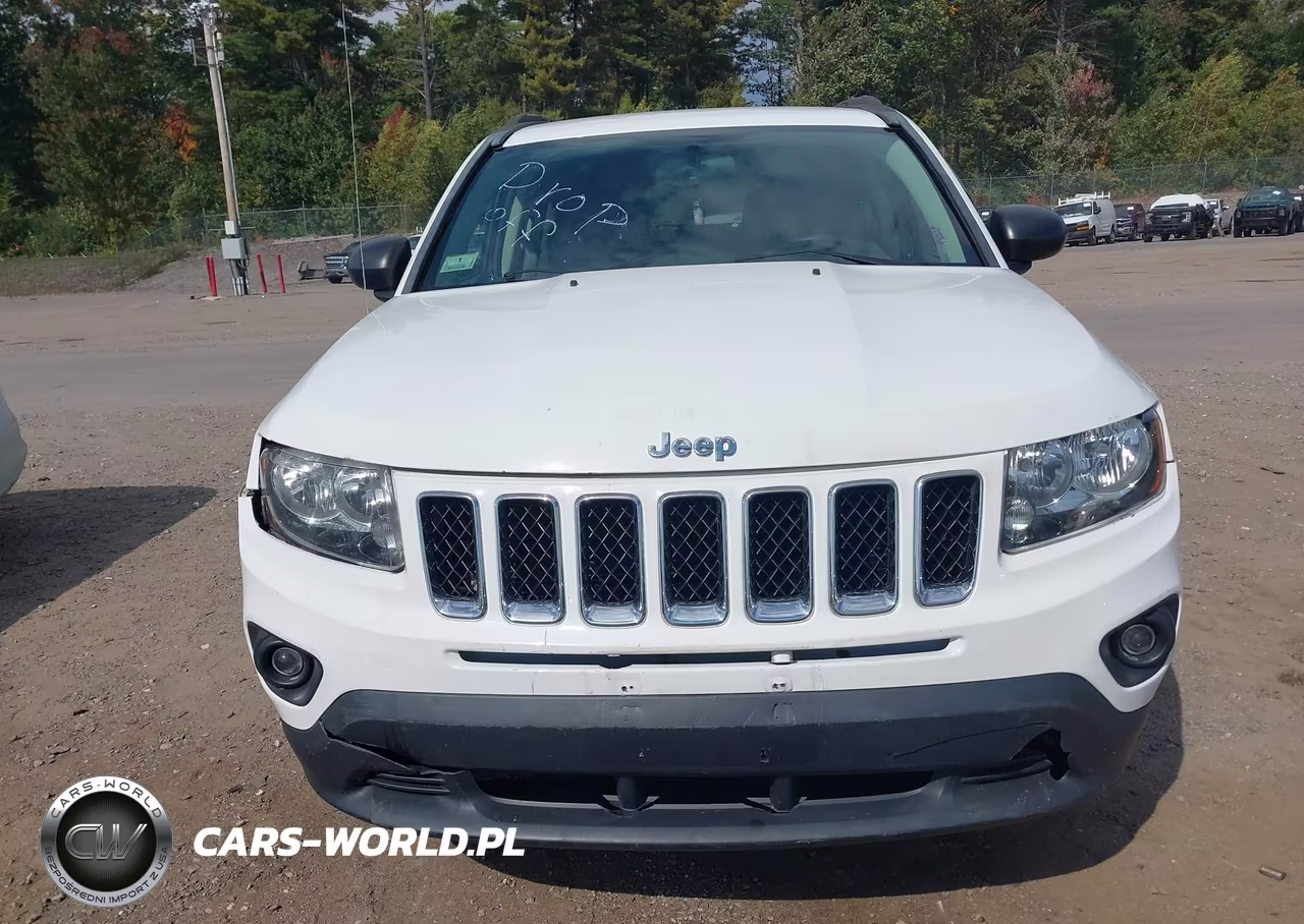 2015 Jeep Compass Sport VIN:1C4NJDBB1FD316792 - 11