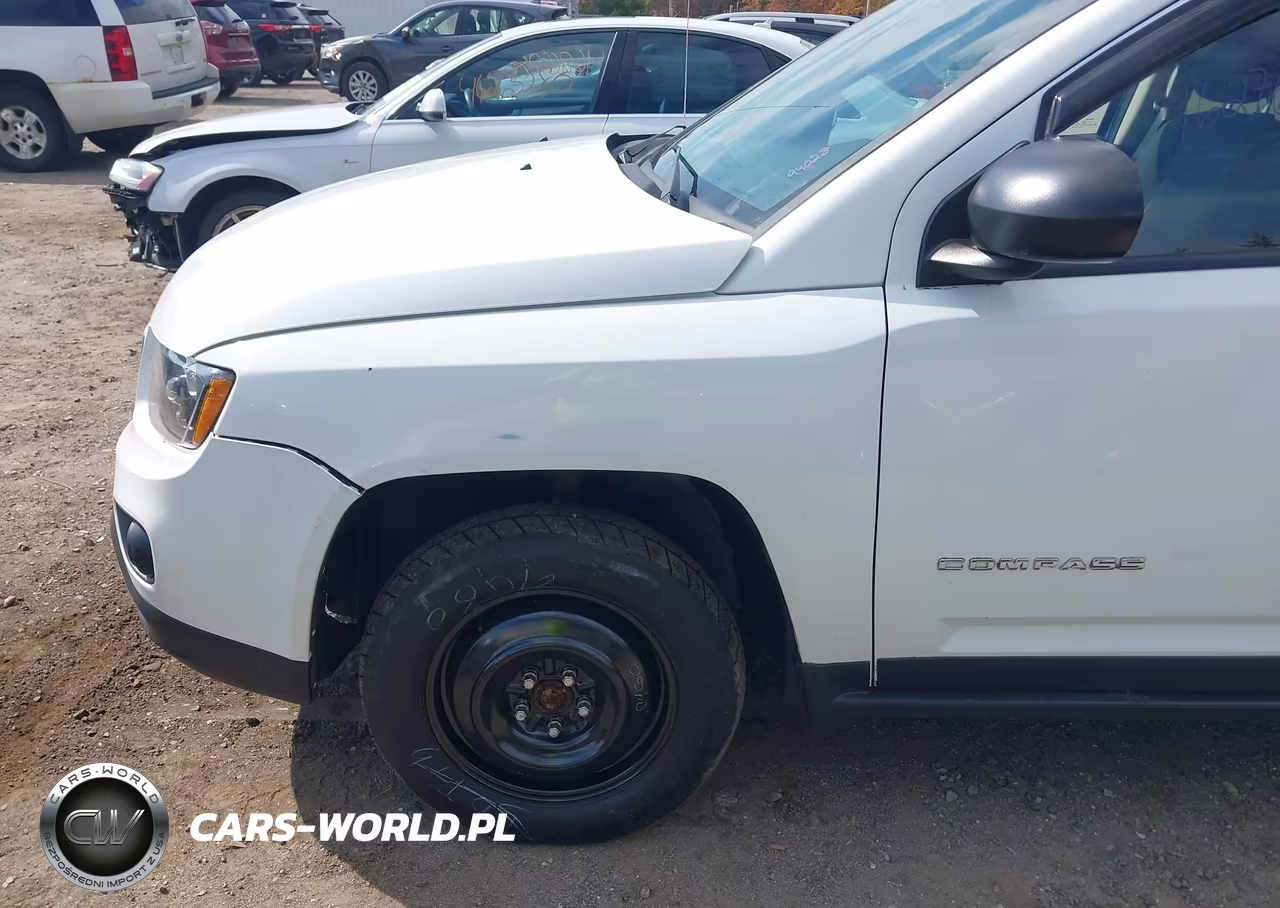 2015 Jeep Compass Sport VIN:1C4NJDBB1FD316792 - 13