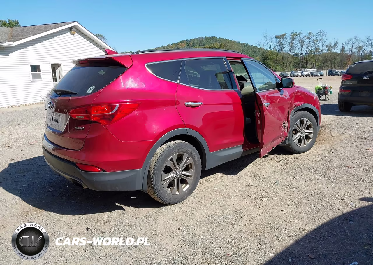 2015 Hyundai Santa Fe Sport 2.4L VIN:5XYZU3LB4FG236261 - 4