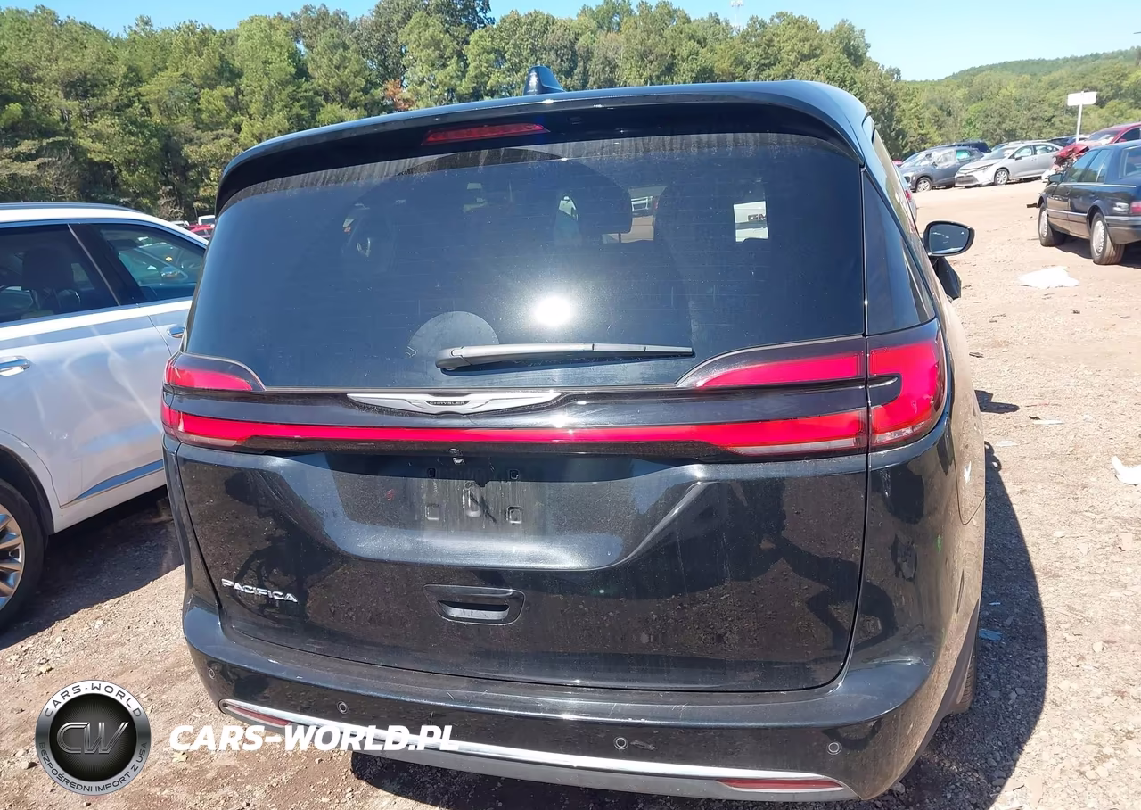 2026 Chrysler Pacifica Select VIN:2C4RC1BG1TR175320 - 16