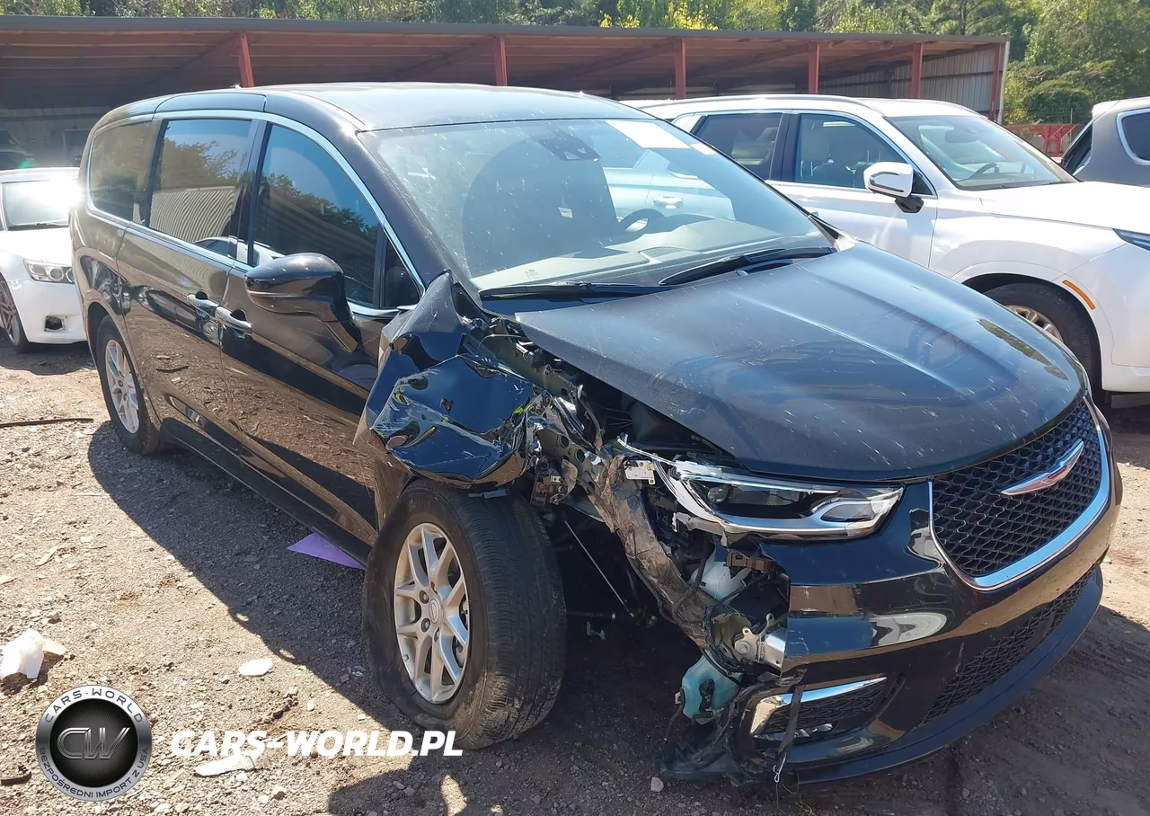 2026 Chrysler Pacifica Select VIN:2C4RC1BG1TR175320 - 6