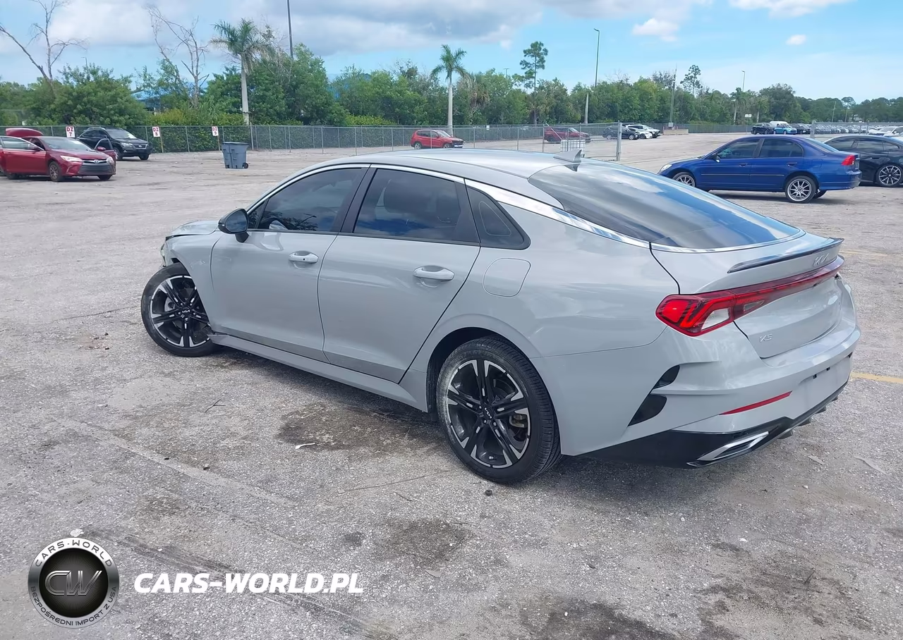 2023 Kia K5 Gt-Line VIN:5XXG64J26PG168061 - 3