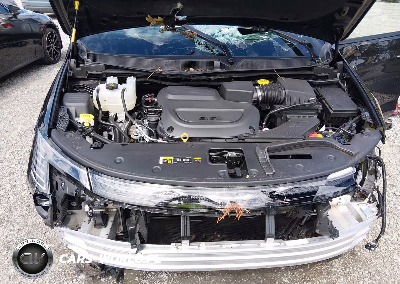 2027 Chrysler Pacifica VIN:2C4RC1GG8VR570476 - 10