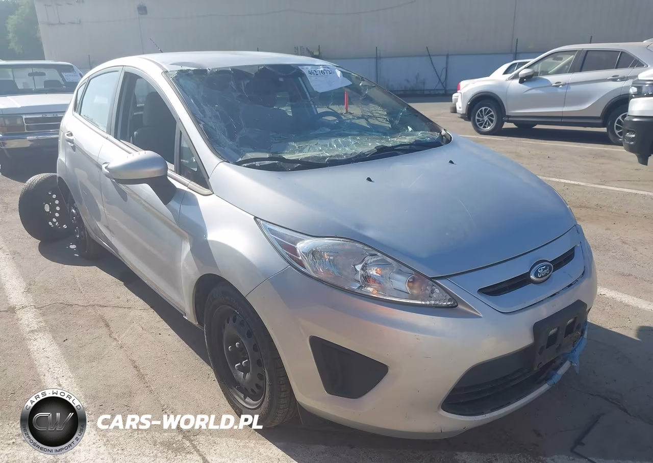 2013 Ford Fiesta S VIN:3FADP4TJ6DM162748 - 1
