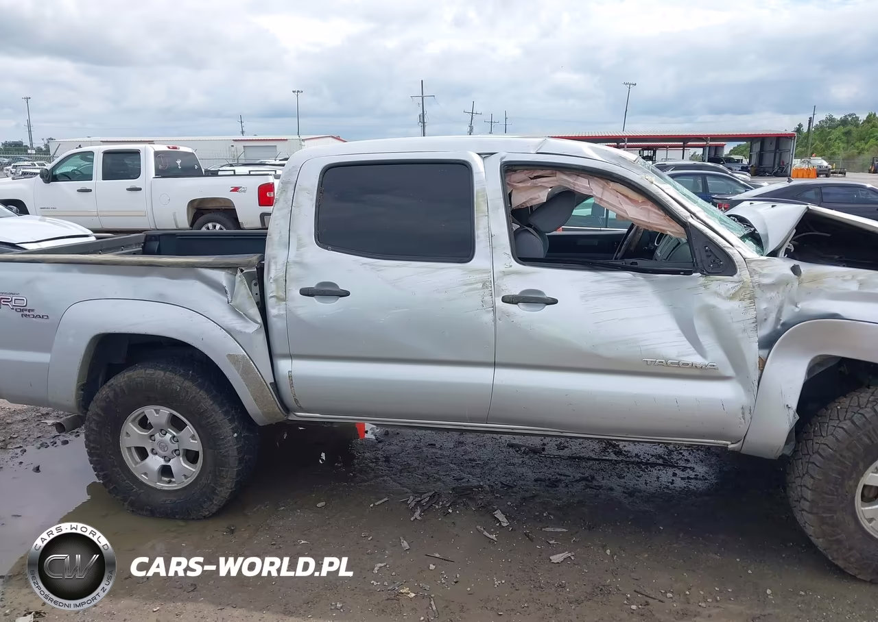 2011 Toyota Tacoma Prerunner V6 VIN:5TFJU4GN9BX006424 - 14