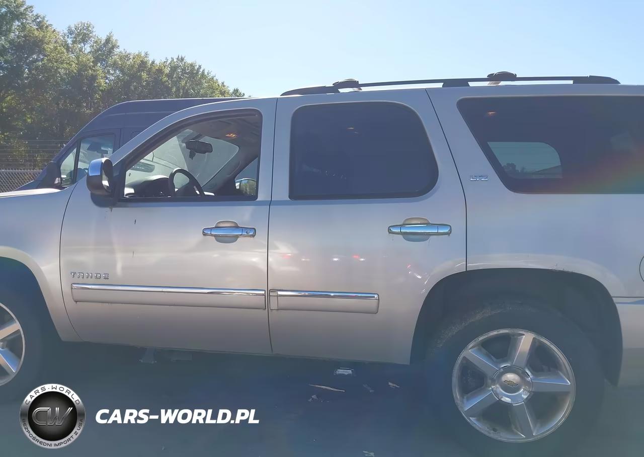 2013 Chevrolet Tahoe Ltz VIN:1GNSKCE02DR166624 - 14