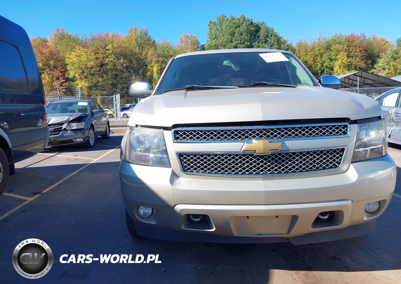 2013 Chevrolet Tahoe Ltz VIN:1GNSKCE02DR166624 - 6