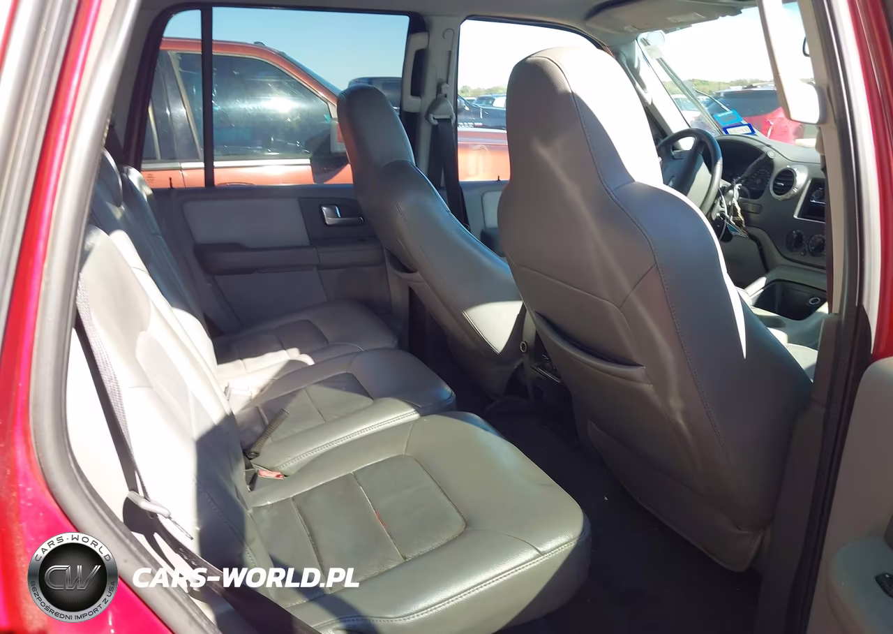 2004 Ford Expedition Xlt VIN:1FMPU15L84LB25873 - 8