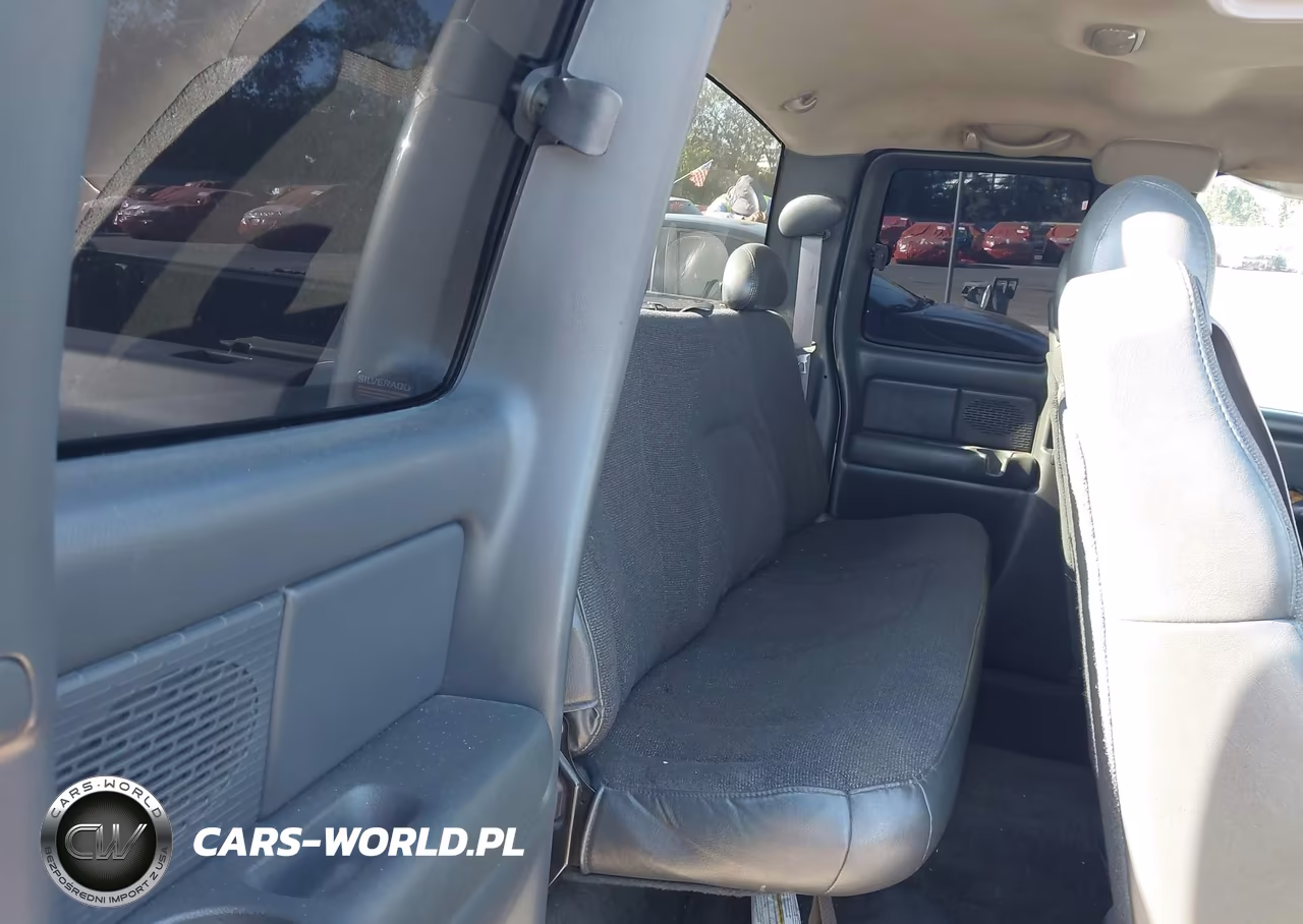2002 Chevrolet Silverado 1500 VIN:2GCEC19X721178403 - 8