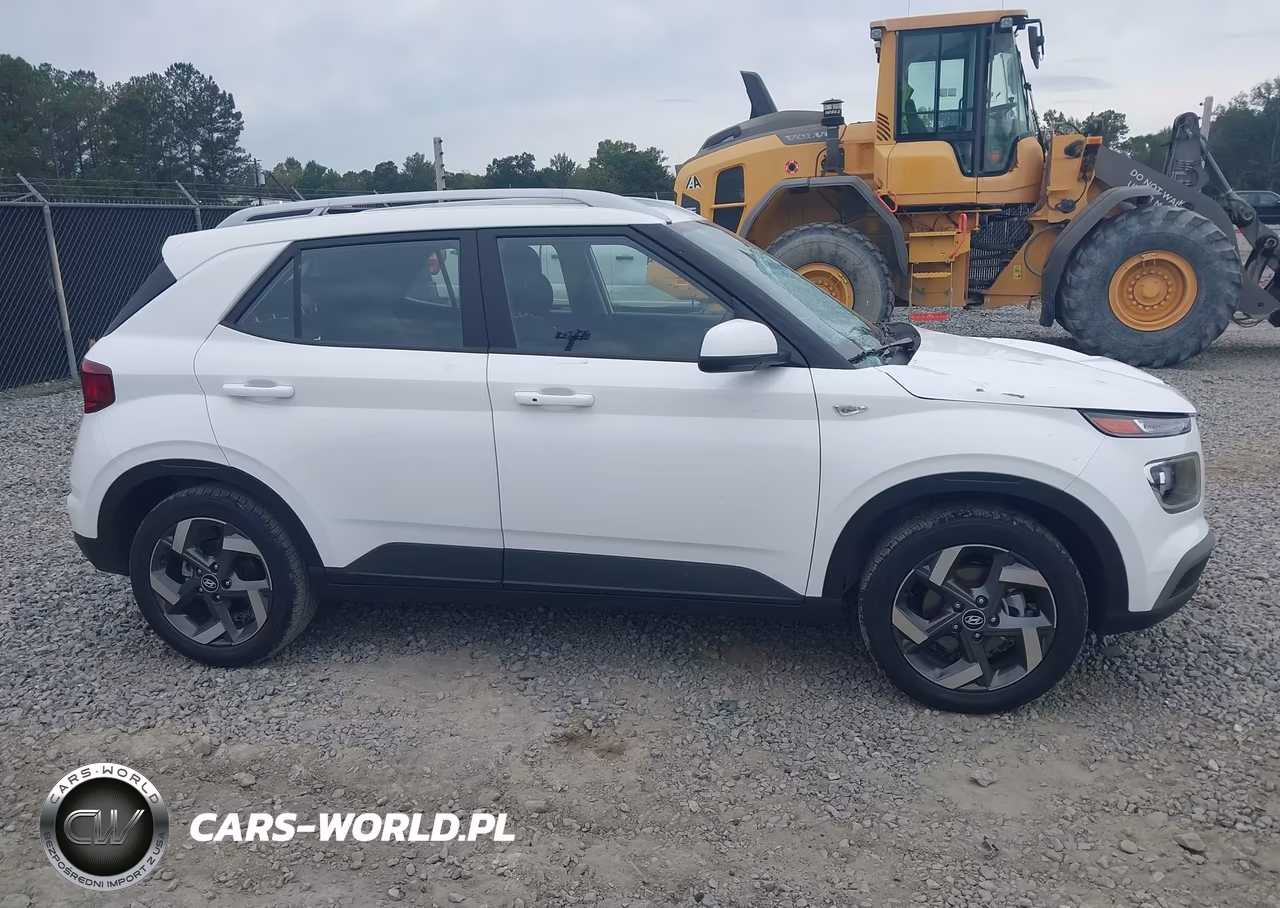 2026 Hyundai Venue Sel VIN:KMHRC8A37TU456723 - 13