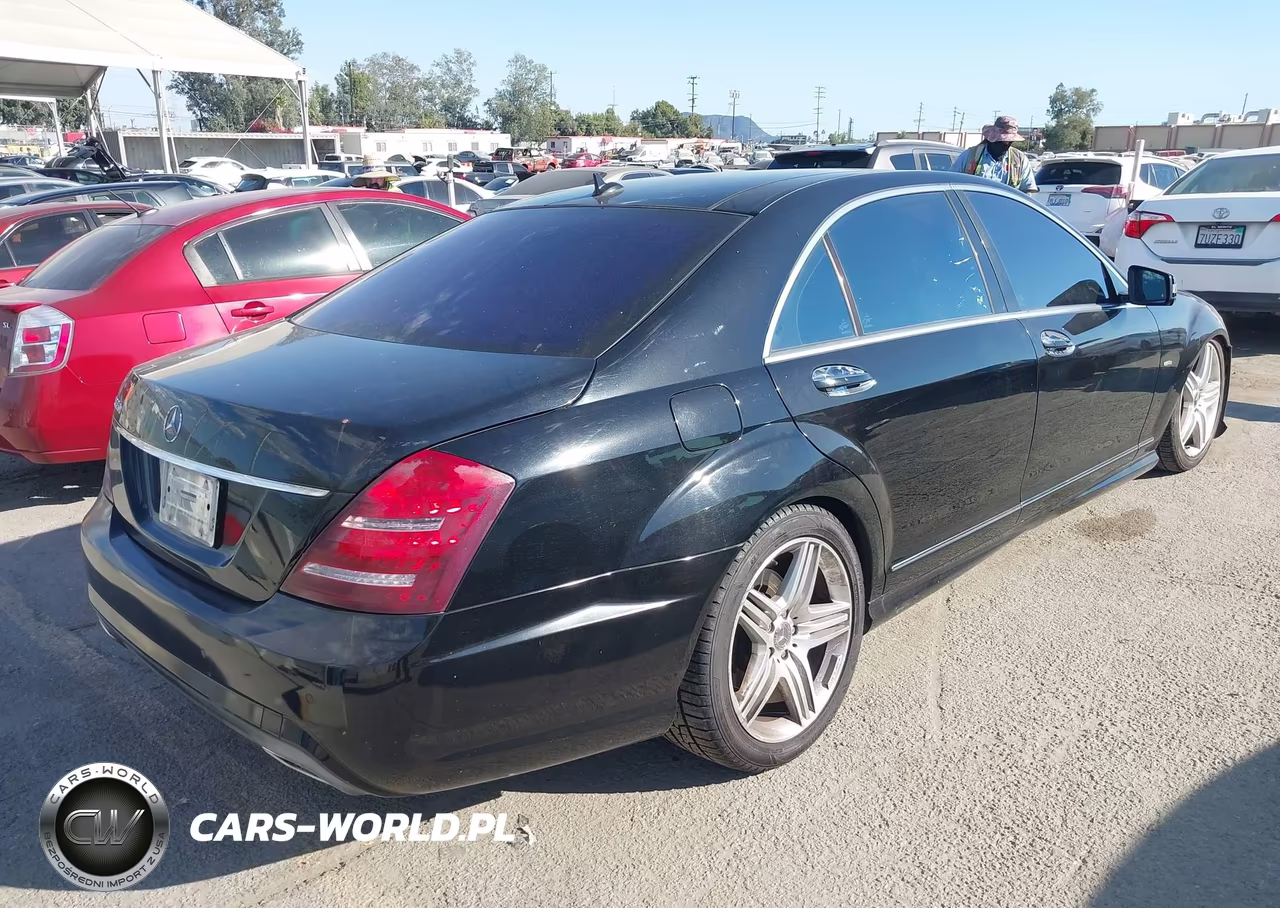 2012 Mercedes-Benz S 550 VIN:WDDNG7DB8CA424780 - 4