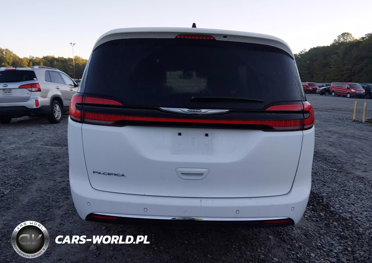 2025 Chrysler Pacifica Select VIN:2C4RC1BG8SR560999 - 16