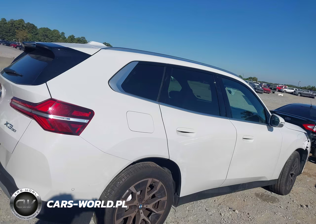 2026 BMW X3 30 xDrive VIN:5UX53GP09T9524385 - 13