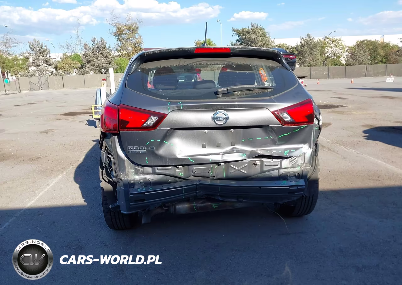 2018 Nissan Rogue Sport S VIN:JN1BJ1CP1JW185391 - 17