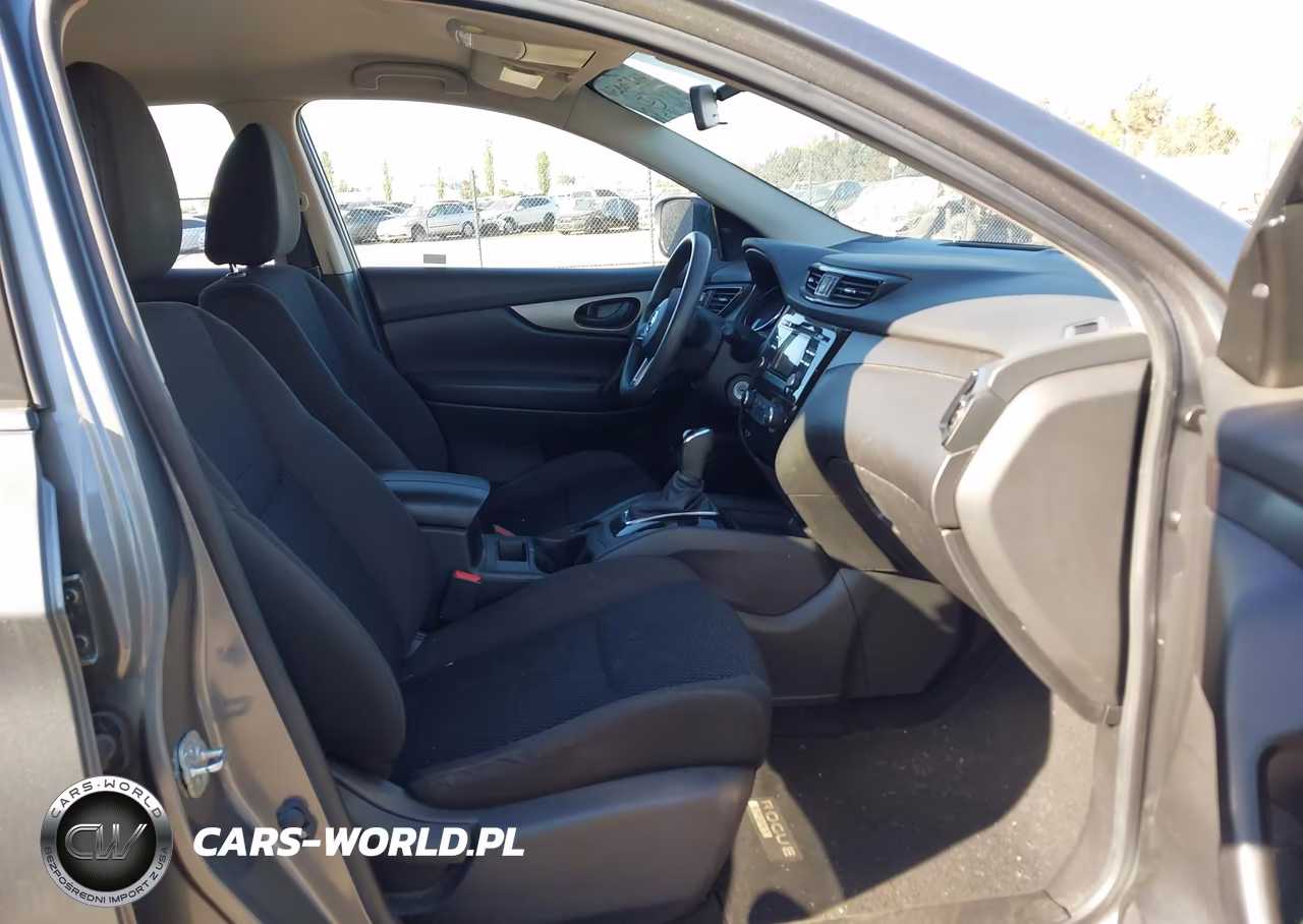 2018 Nissan Rogue Sport S VIN:JN1BJ1CP1JW185391 - 5