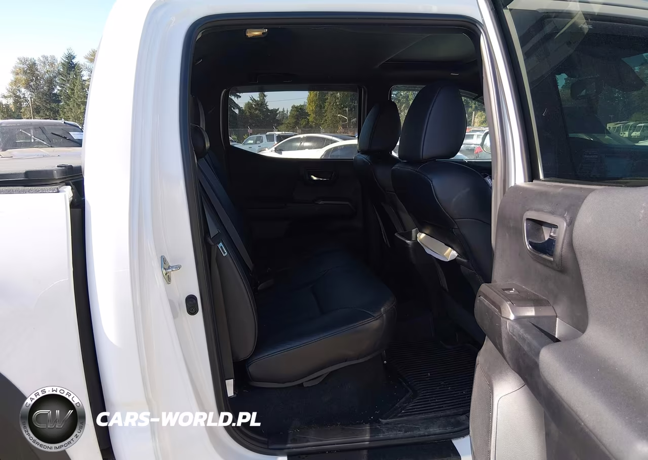 2019 Toyota Tacoma Trd Off Road VIN:3TMCZ5AN0KM245536 - 8