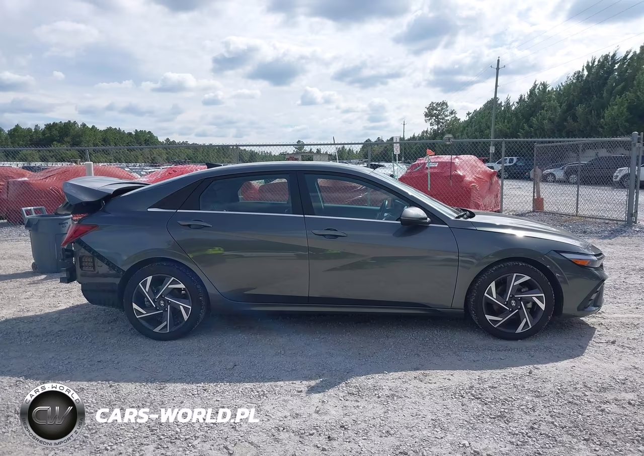 2025 Hyundai Elantra Limited VIN:KMHLP4DG2SU895134 - 14