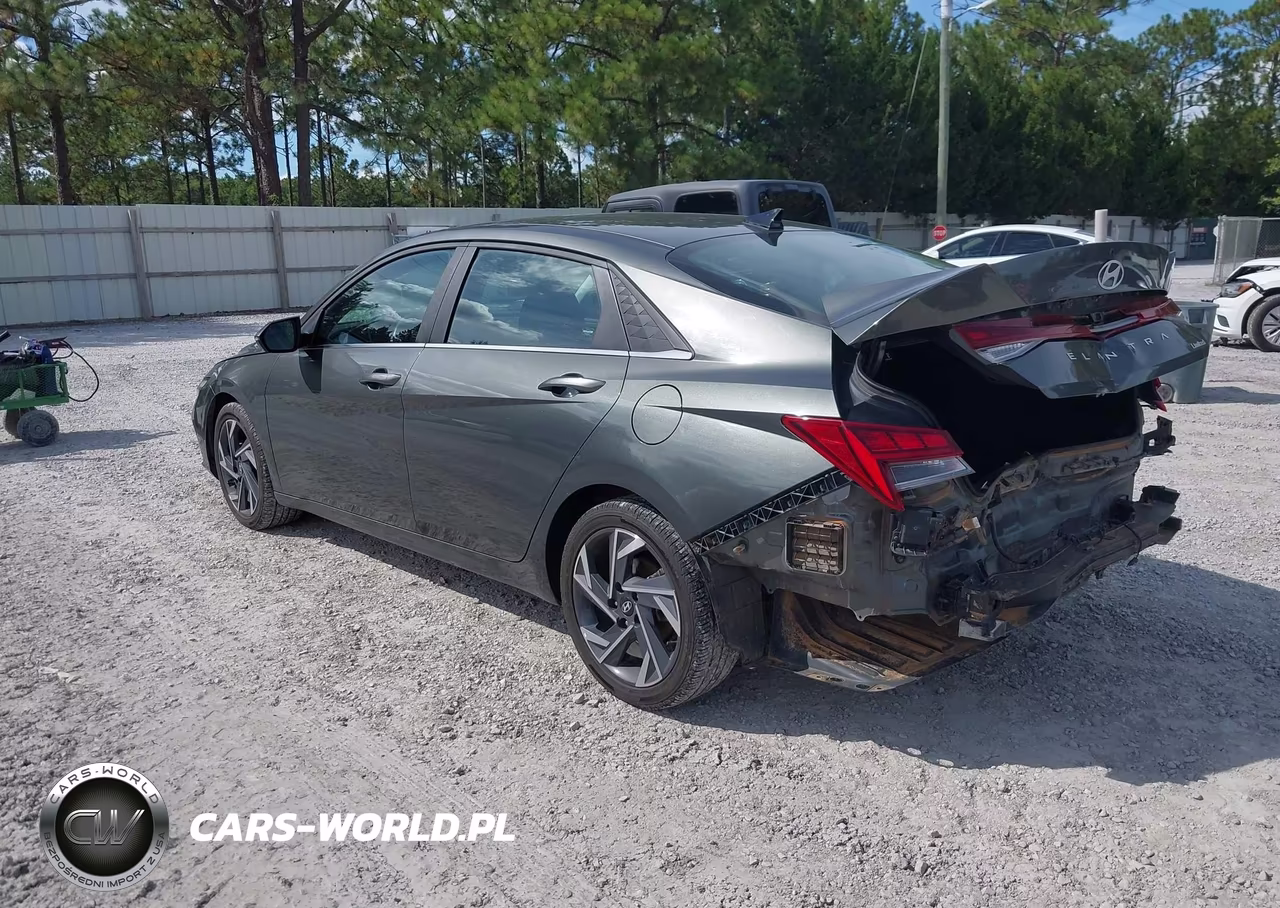 2025 Hyundai Elantra Limited VIN:KMHLP4DG2SU895134 - 3