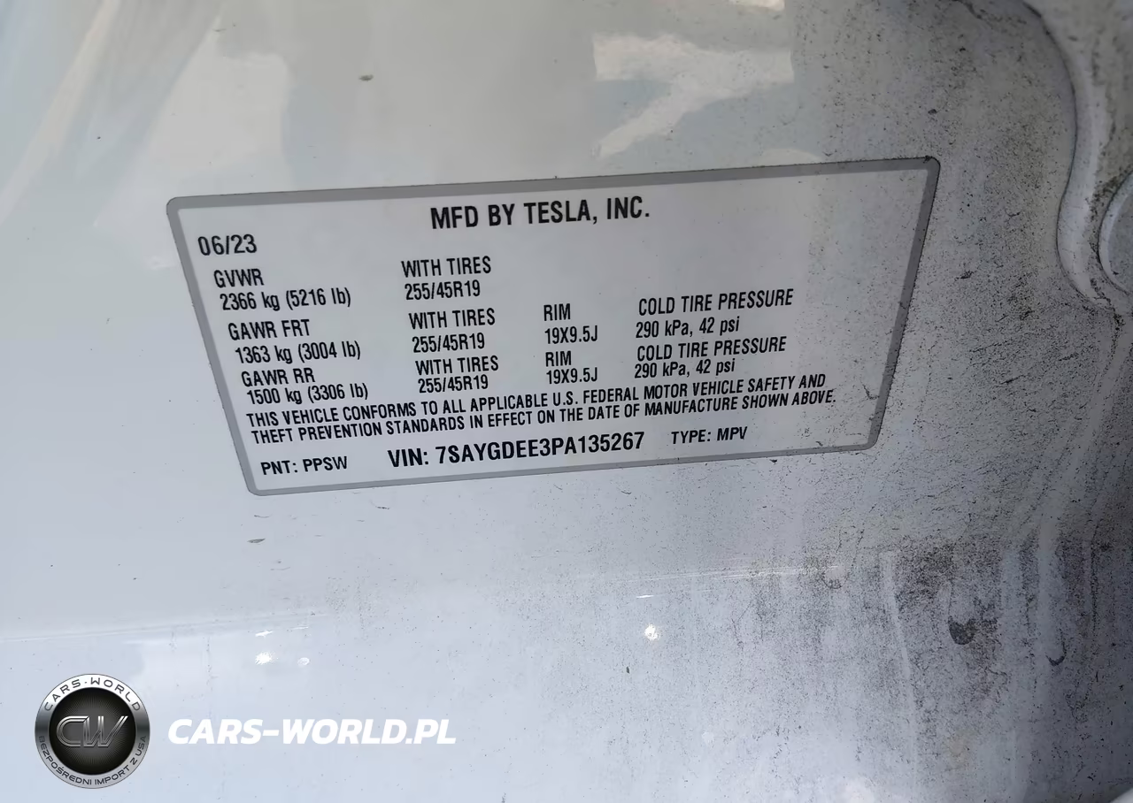 2023 Tesla Model Y Awd-Long Range Dual Motor All-Wheel Drive VIN:7SAYGDEE3PA135267 - 9