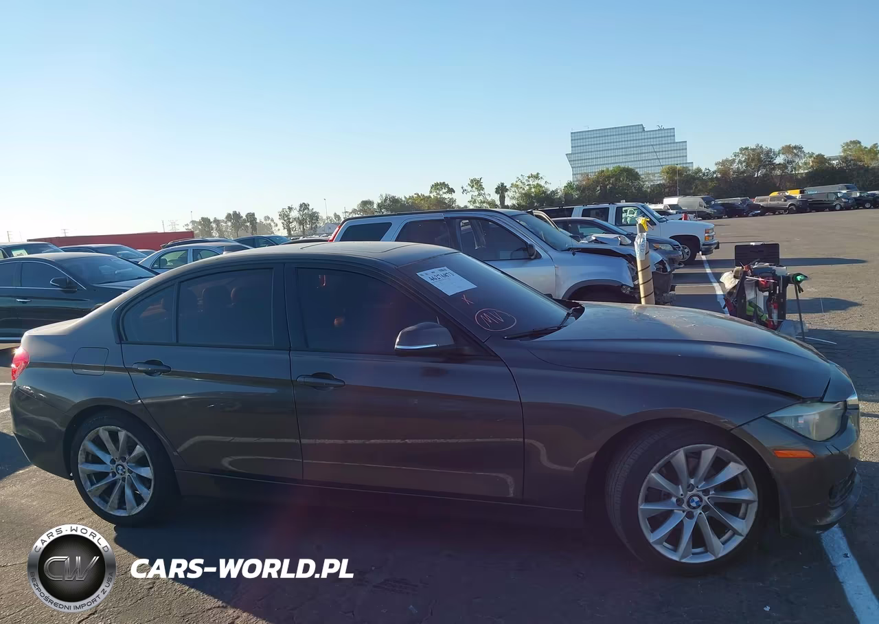 2012 BMW 328I VIN:WBA3C1C59CF430142 - 13