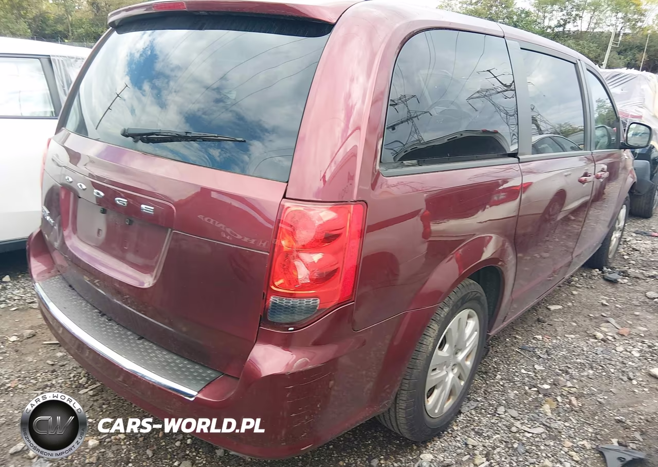 2018 Dodge Grand Caravan Se VIN:2C4RDGBG5JR176189 - 4