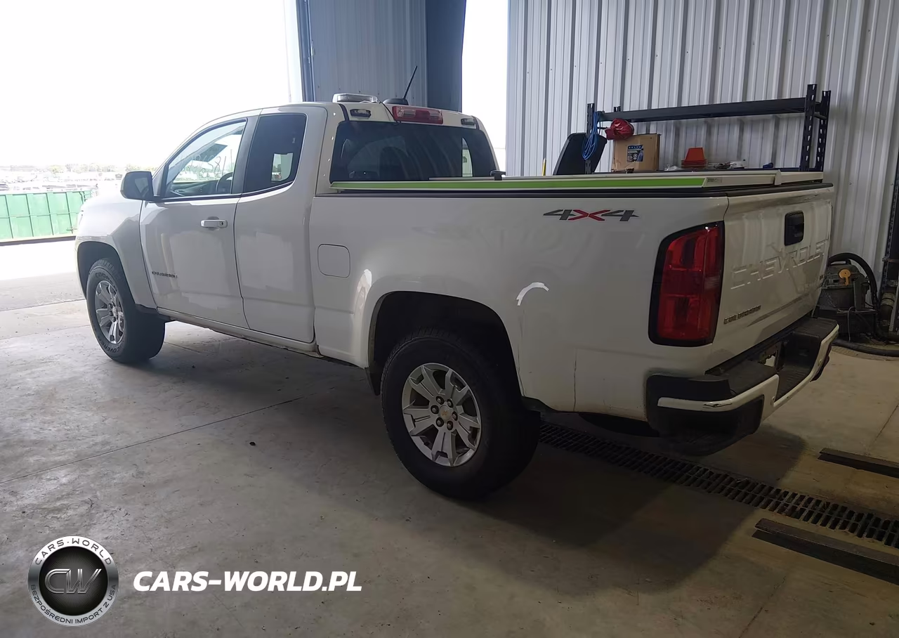 2022 Chevrolet Colorado VIN:1GCHTCEAXN1223158 - 3