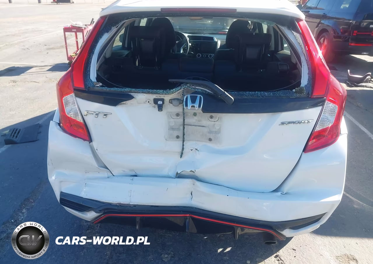 2018 Honda Fit Sport VIN:3HGGK5H65JM700286 - 6