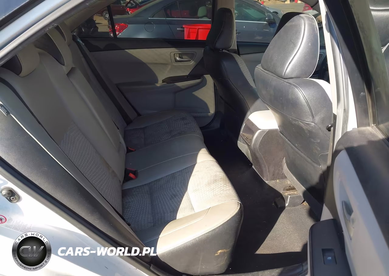 2015 Toyota Camry Se VIN:4T1BF1FK8FU034447 - 8