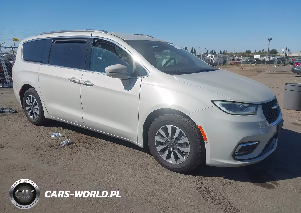 2021 Chrysler Pacifica Hybrid Touring L